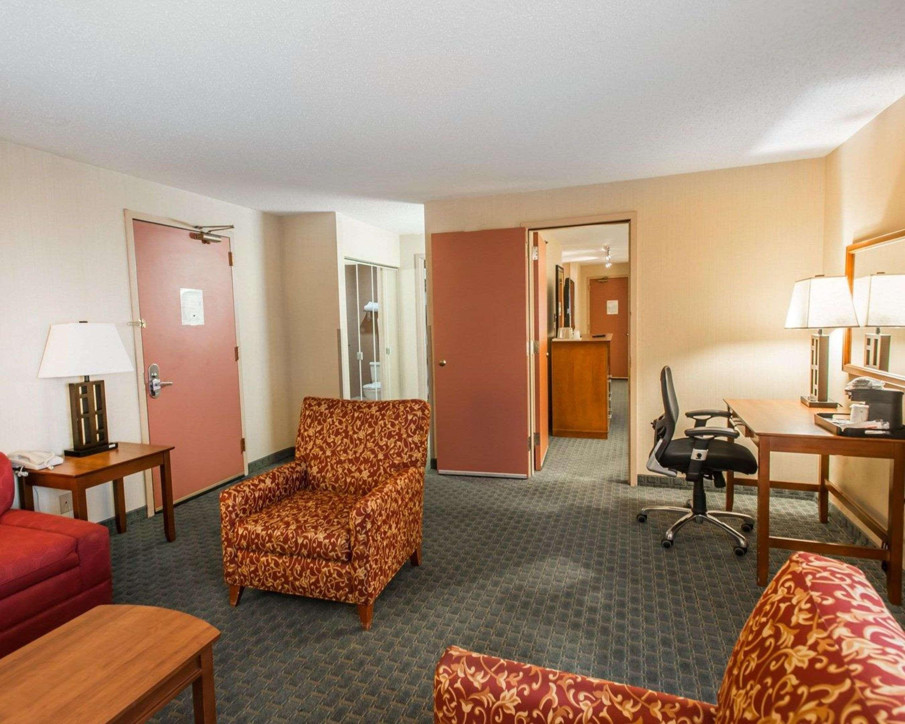 Quality Inn And Conference Center Greeley Downtown Ngoại thất bức ảnh