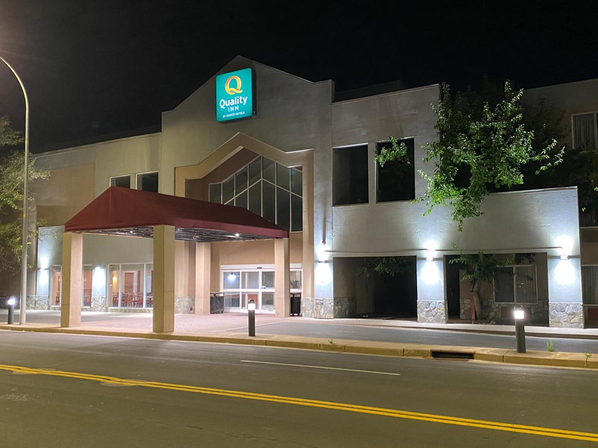 Quality Inn And Conference Center Greeley Downtown Ngoại thất bức ảnh