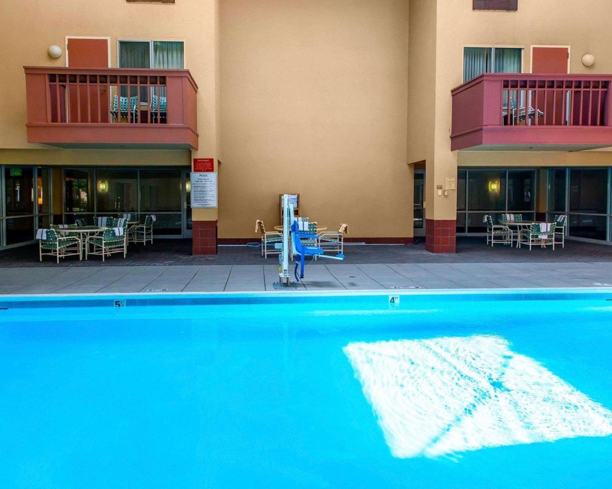 Quality Inn And Conference Center Greeley Downtown Ngoại thất bức ảnh