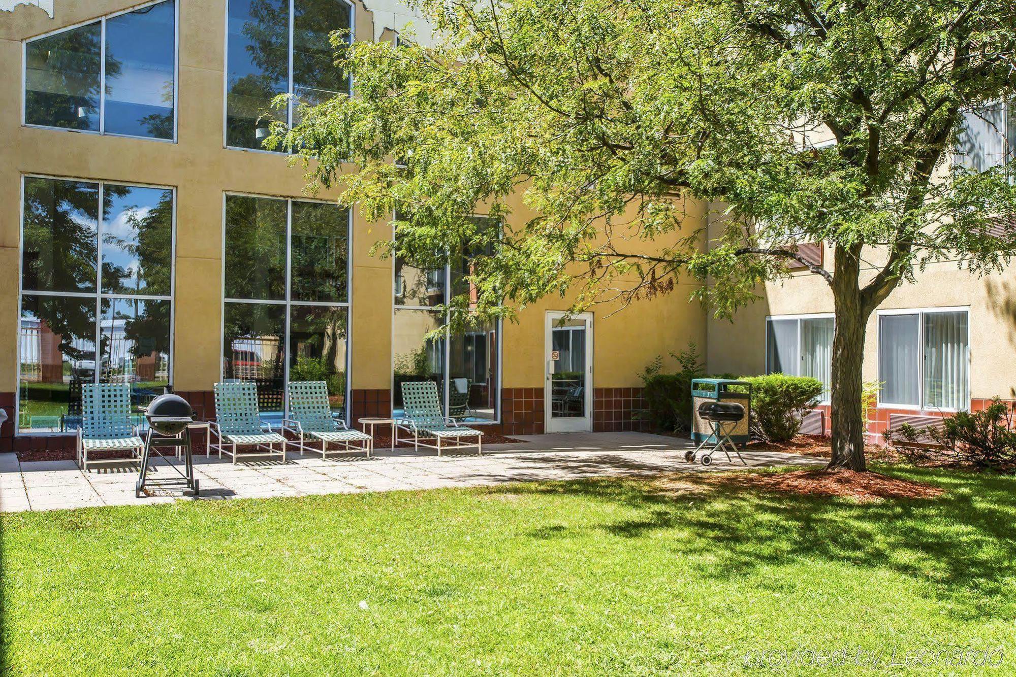 Quality Inn And Conference Center Greeley Downtown Ngoại thất bức ảnh
